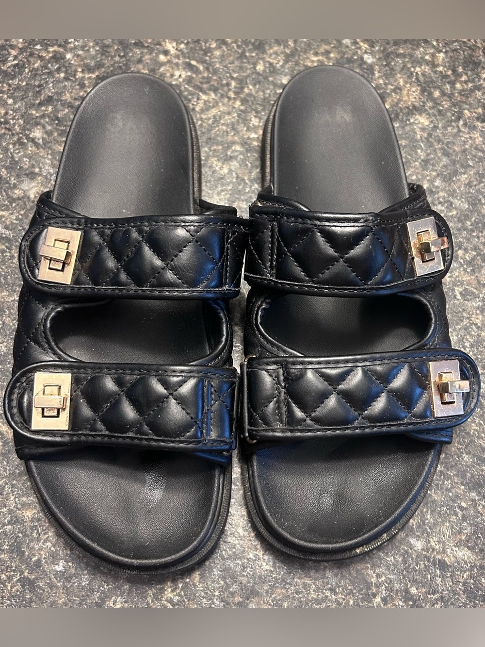 Madden NYC Black Quilted Double Strap Slide Sandals Size 10‎